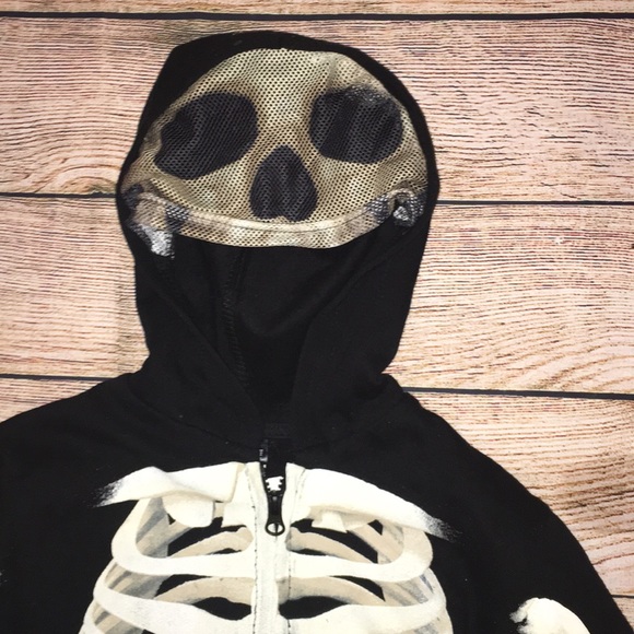 Skeleton Black Sweatshirt  Cat & JackHoodie XS - Picture 3 of 4